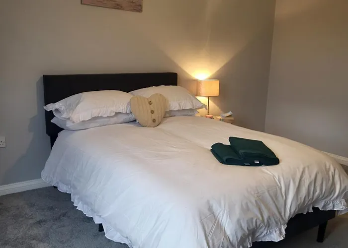 Cosy 2 Bedroom House